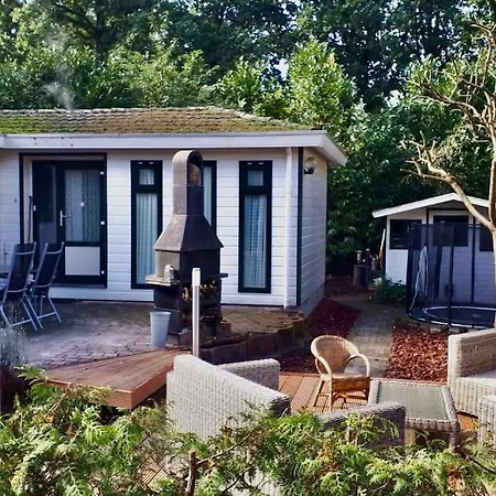 Chalet Forest Even Lekker Weg. Putten